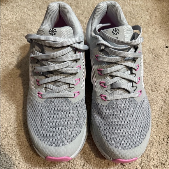 Nike Women's Run Swift 3 Running Shoe size 5.5 - Picture 4 of 9